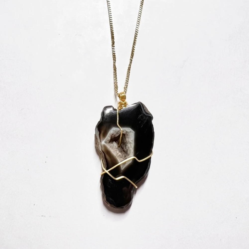 Handwrapped agate necklace